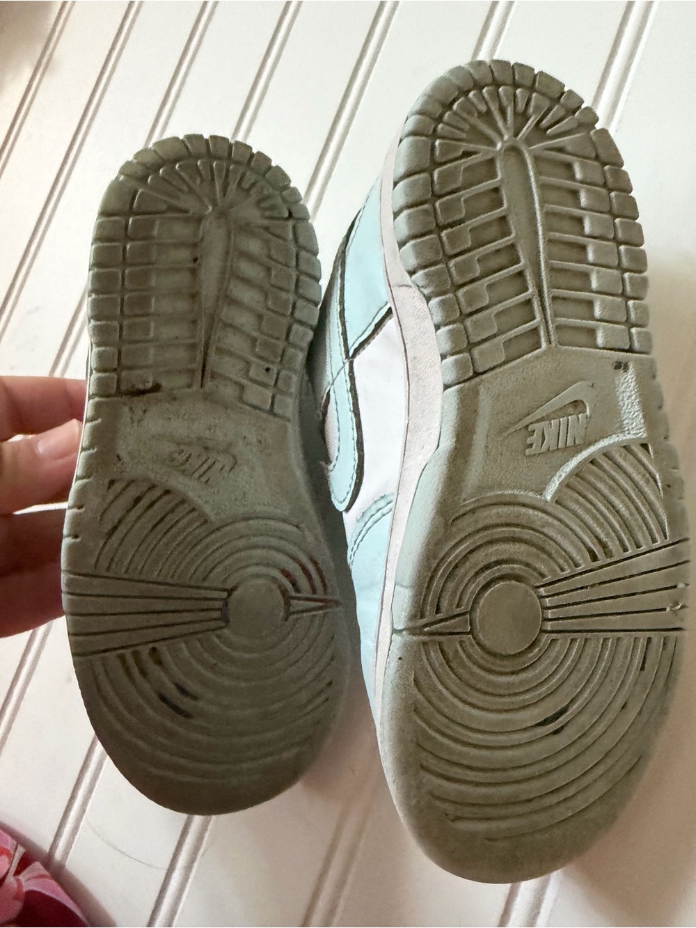 Nike Kids Mint Green and White Low-Top Sneakers - Picture 5 of 6